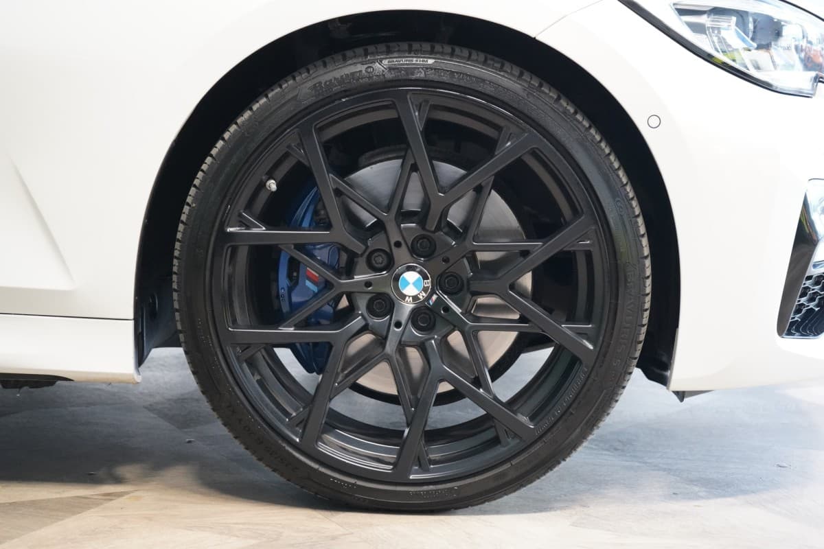 2020 BMW 3-Series - 9