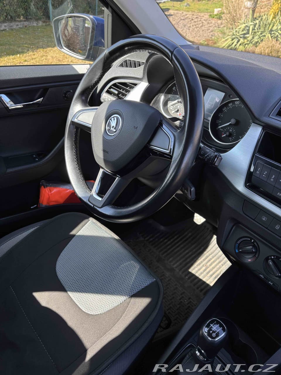 2015 Škoda Fabia - 10