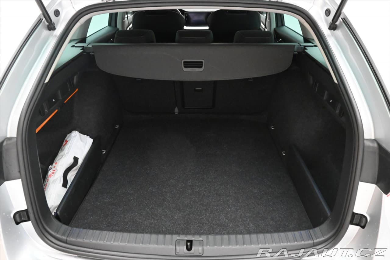 2020 Škoda Octavia - 10