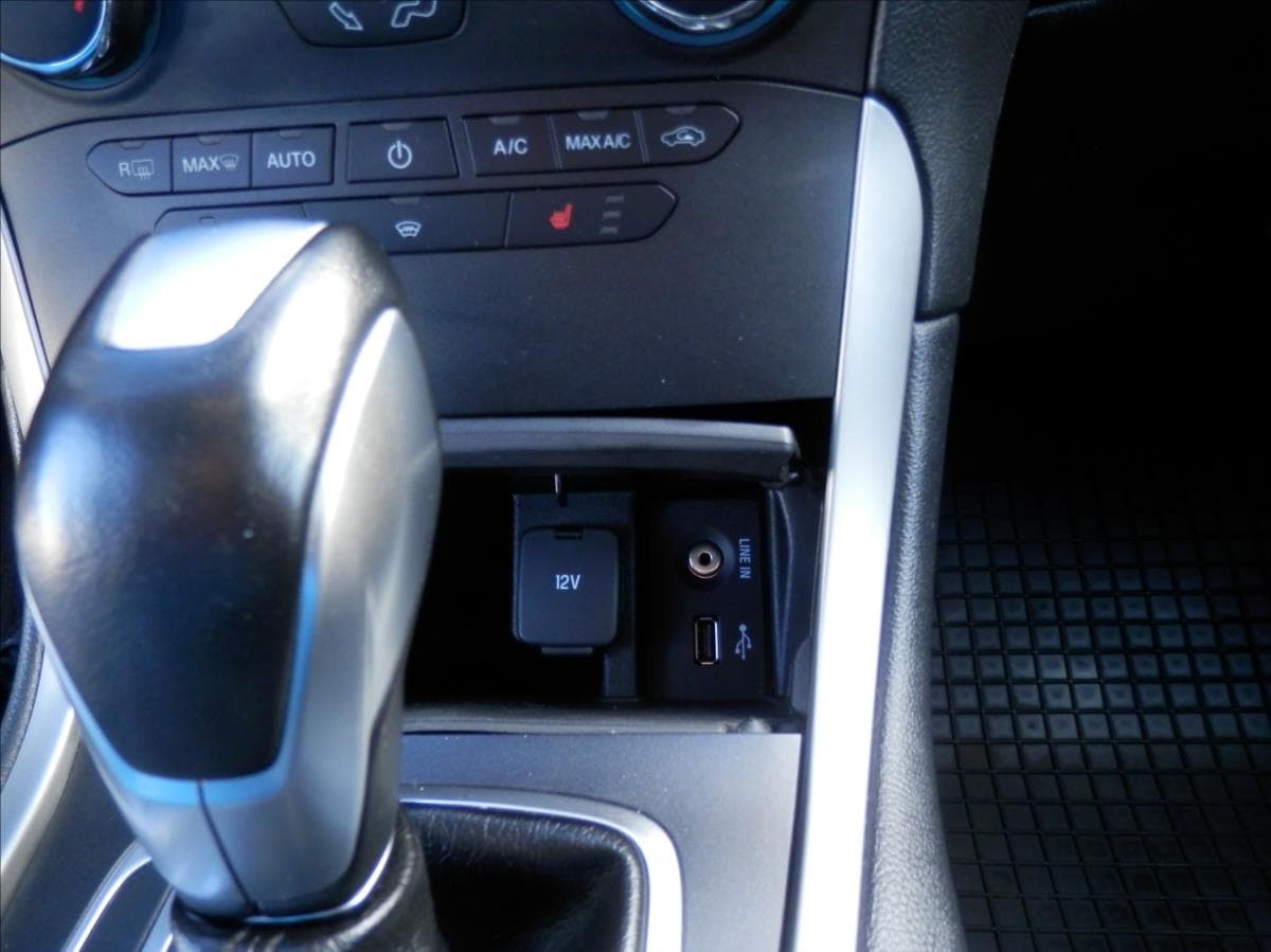 2015 Ford S-Max - 20