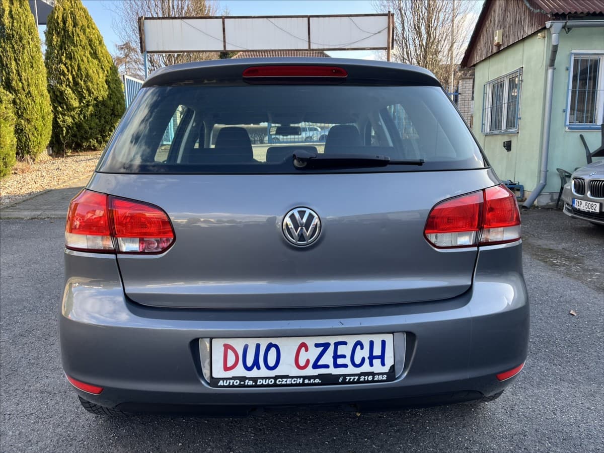 2009 Volkswagen Golf - 7