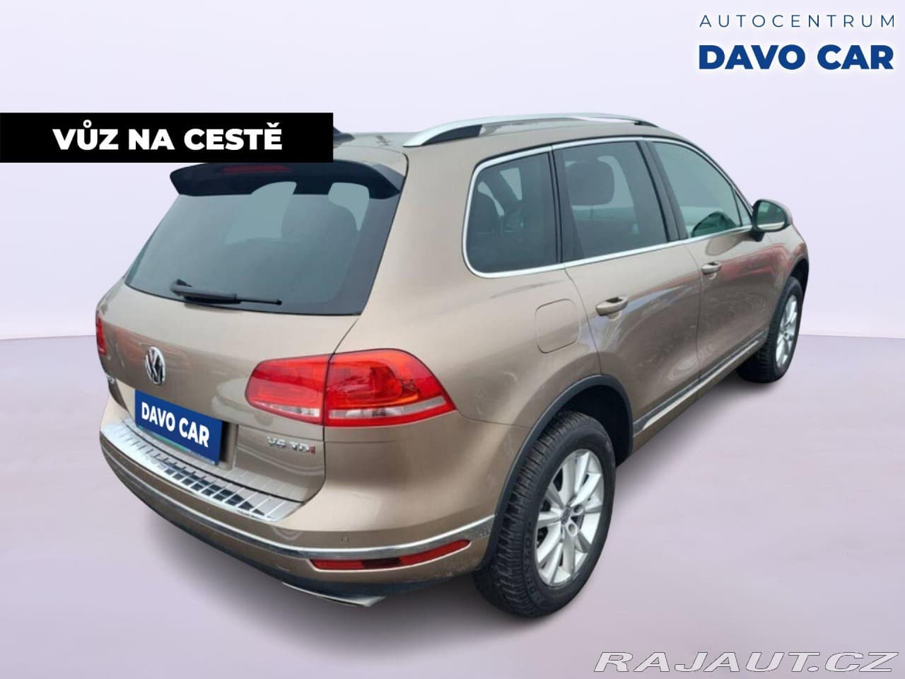 2017 Volkswagen Touareg - 2