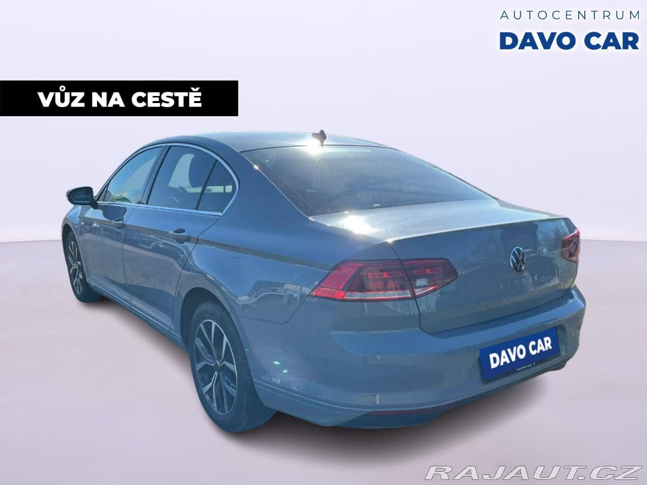 2022 Volkswagen Passat - 3