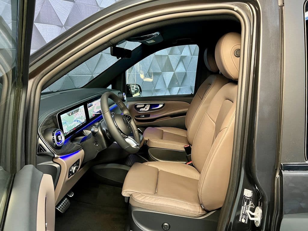 2026 Mercedes-Benz V-Class - 10