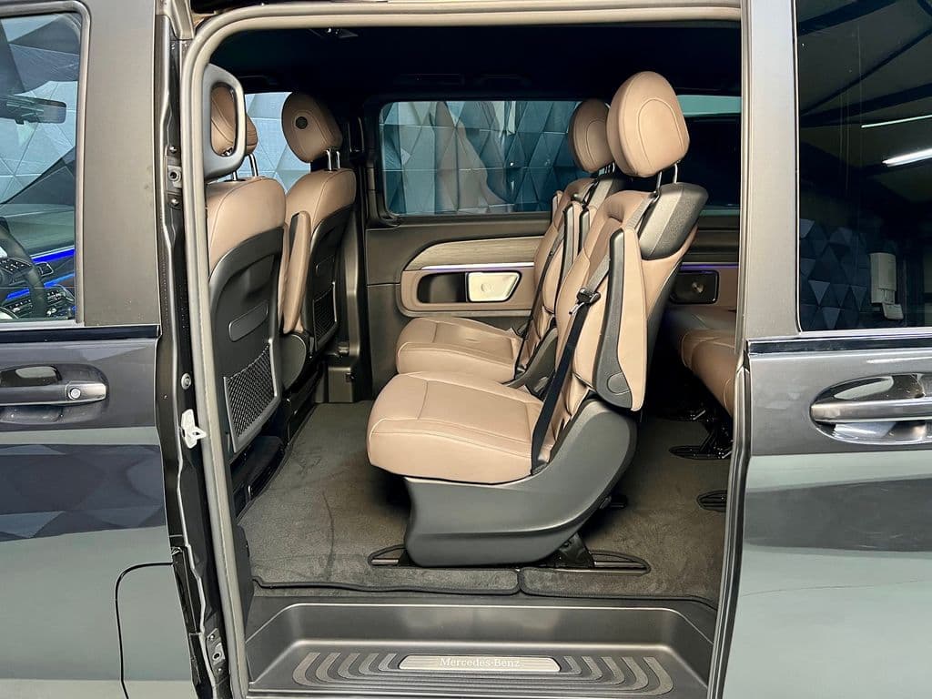 2026 Mercedes-Benz V-Class - 11