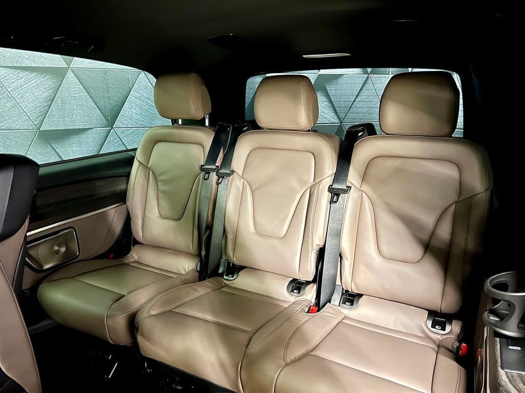 2026 Mercedes-Benz V-Class - 12