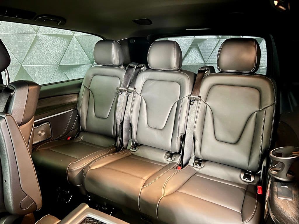 2026 Mercedes-Benz V-Class - 12