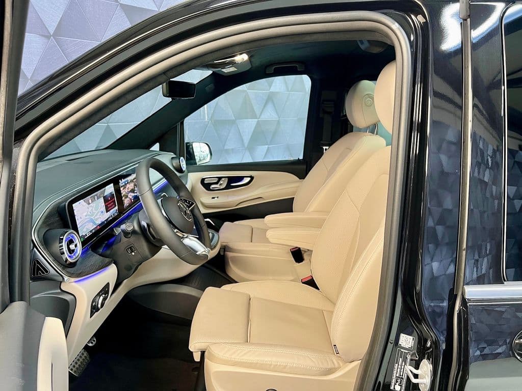 2026 Mercedes-Benz V-Class - 10