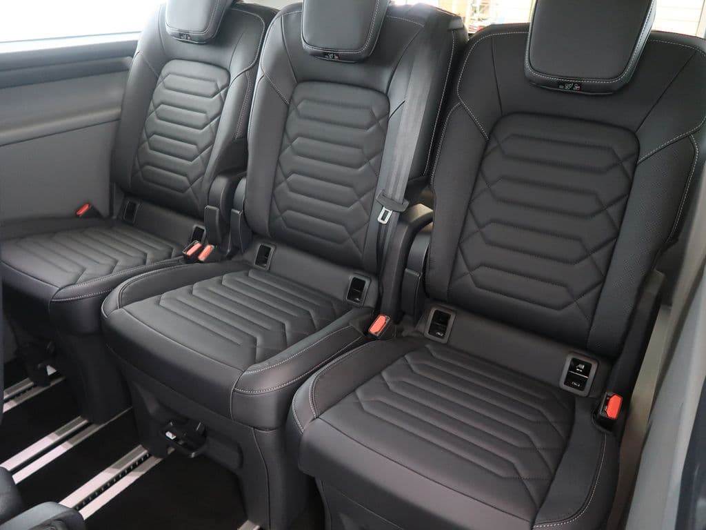 2025 Ford Tourneo - 14