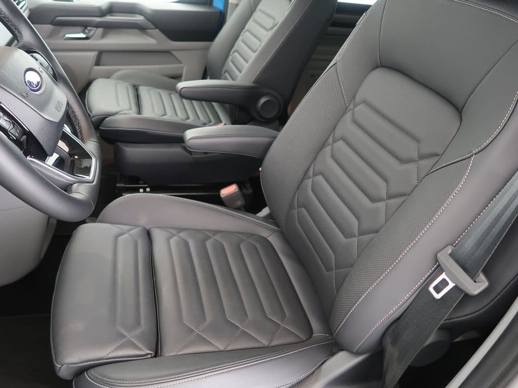 2025 Ford Tourneo - 9