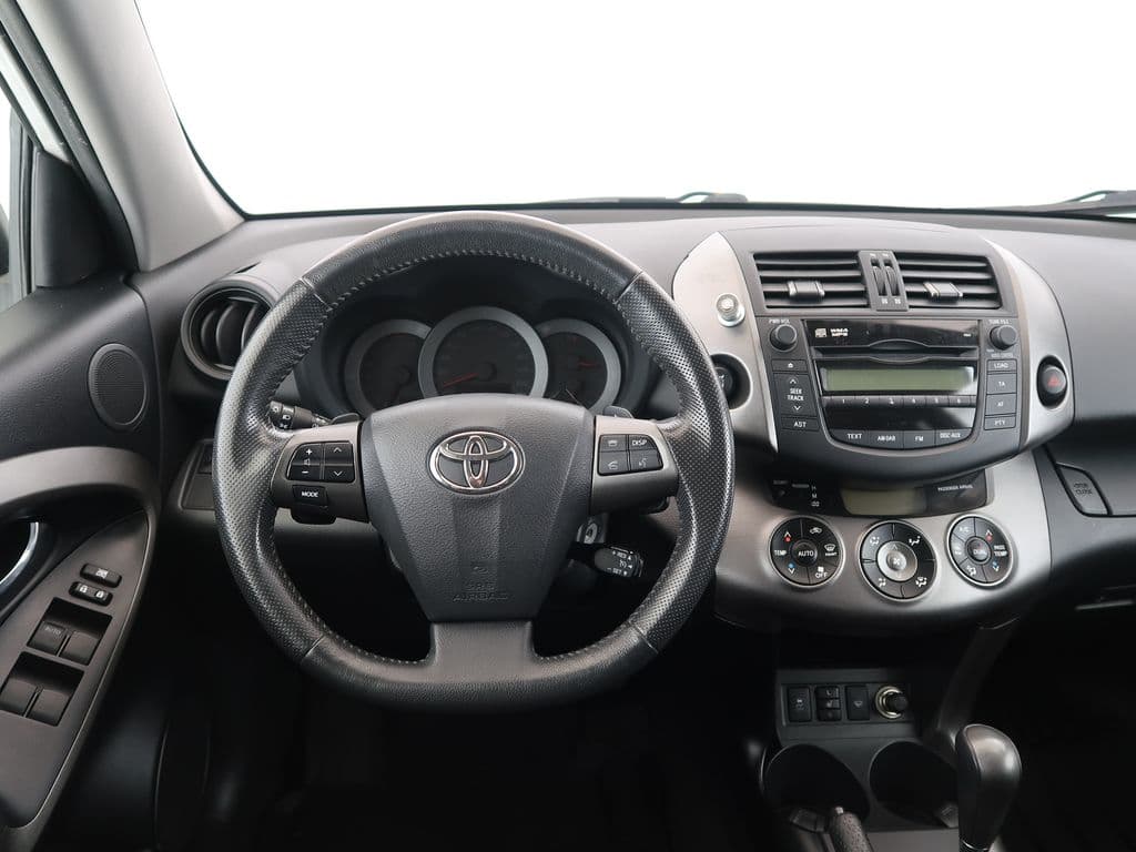 2011 Toyota Rav4 - 16