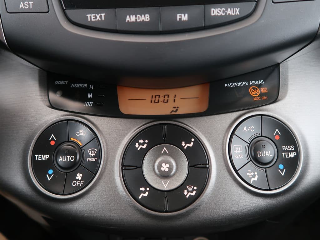 2011 Toyota Rav4 - 18