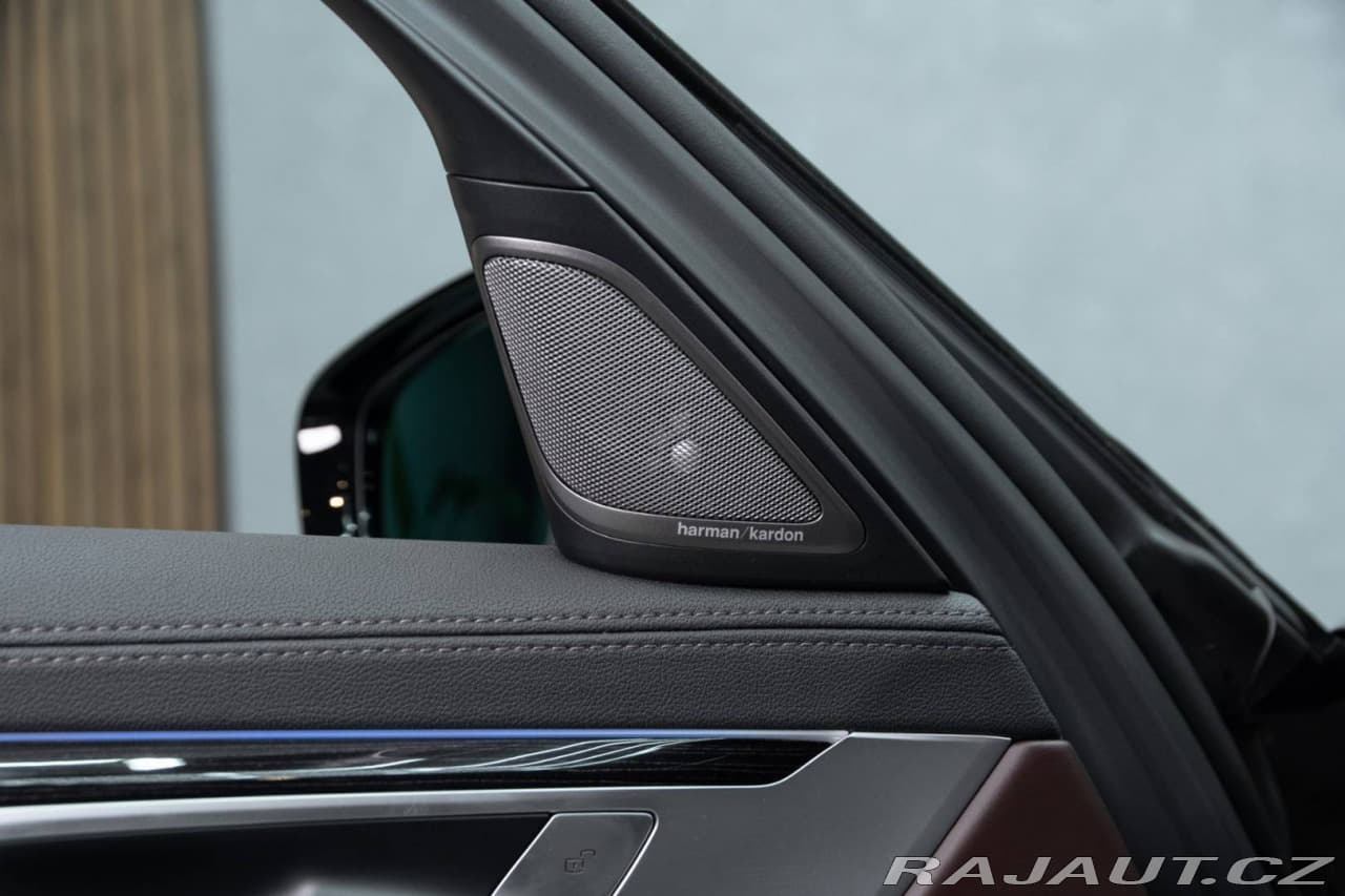 2019 BMW 7-Series - 11