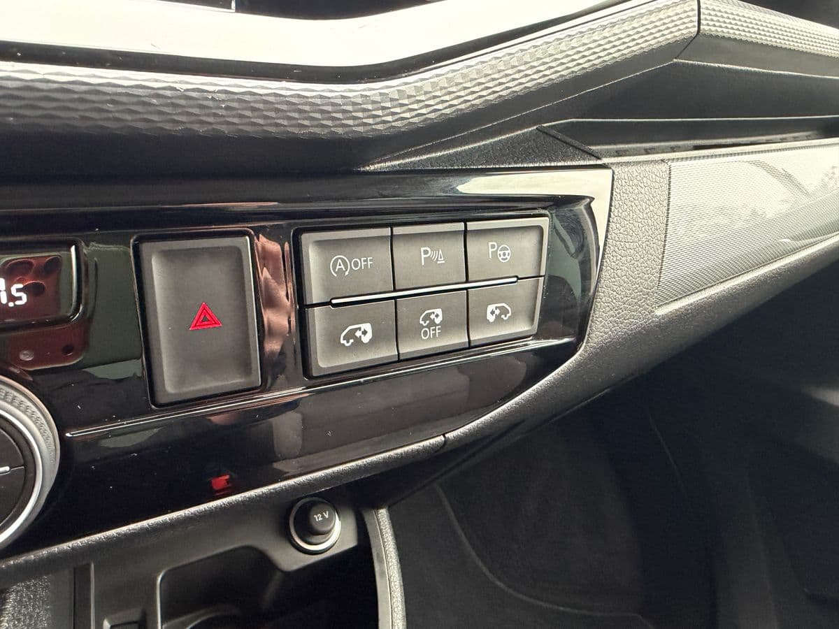 2023 Volkswagen Multivan - 11