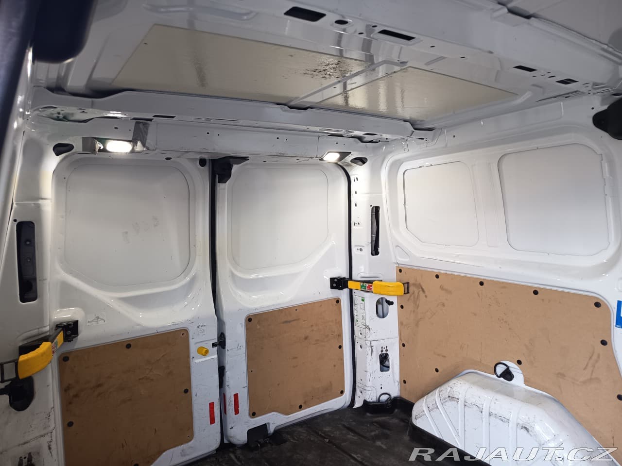 2019 Ford Transit - 18