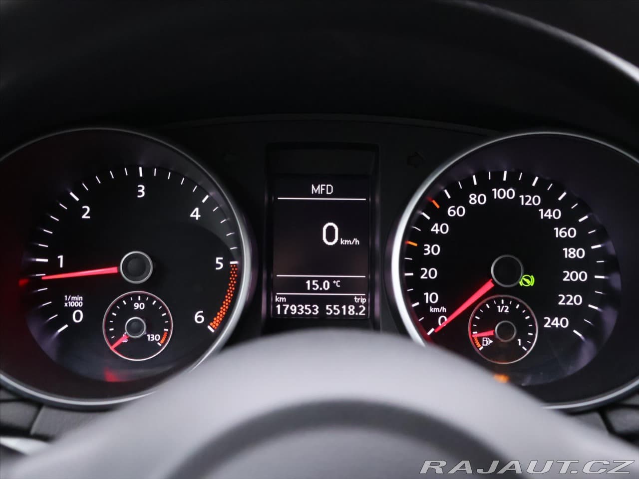 2013 Volkswagen Golf - 14