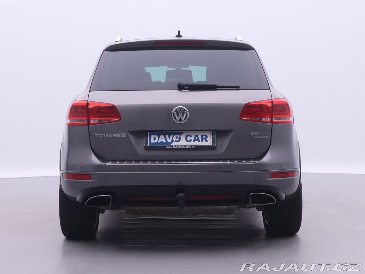 2010 Volkswagen Touareg - 6