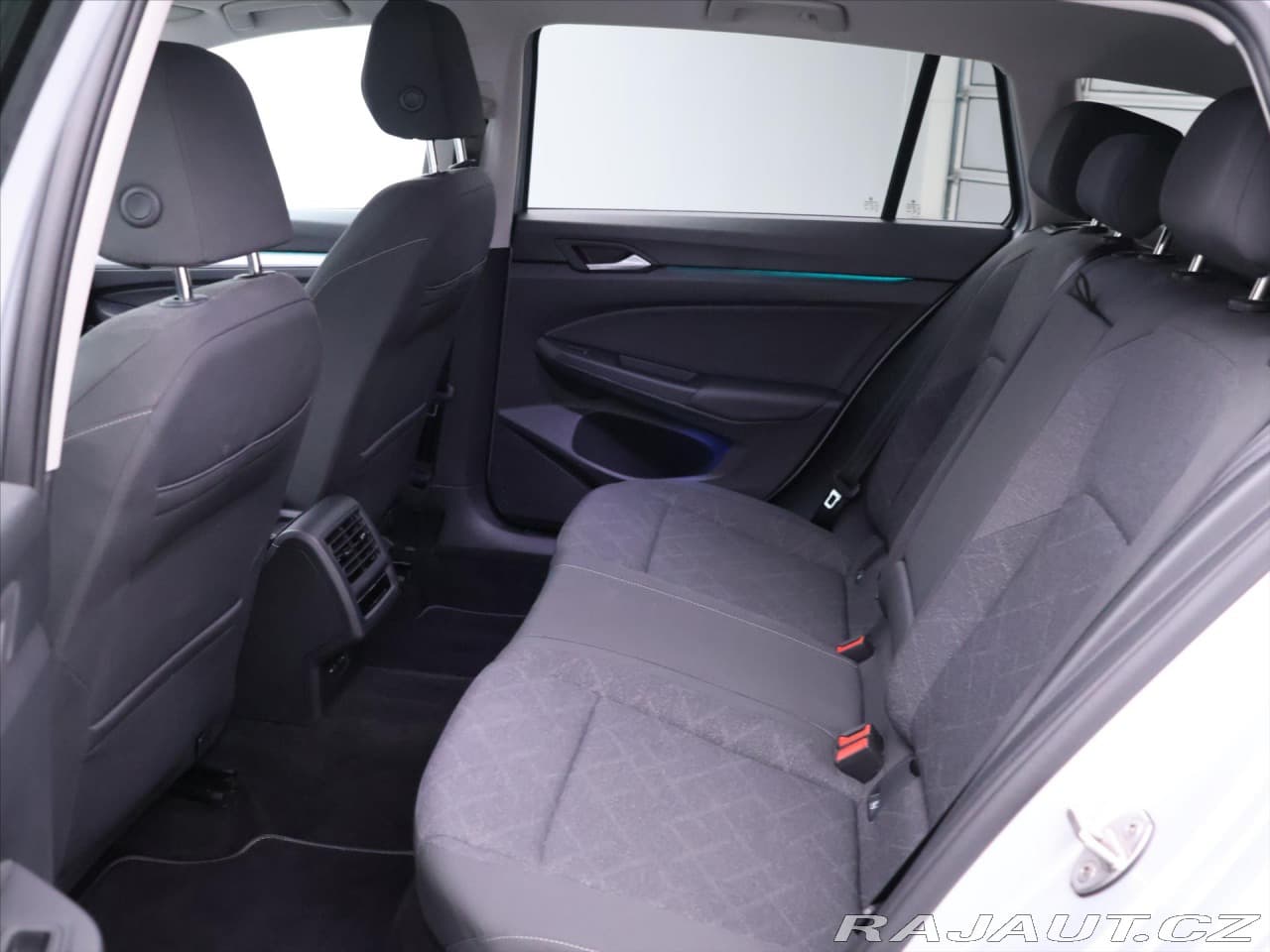 2023 Volkswagen Golf - 15