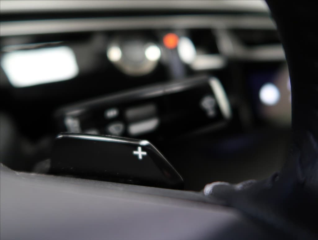 2025 Peugeot 3008 - 17