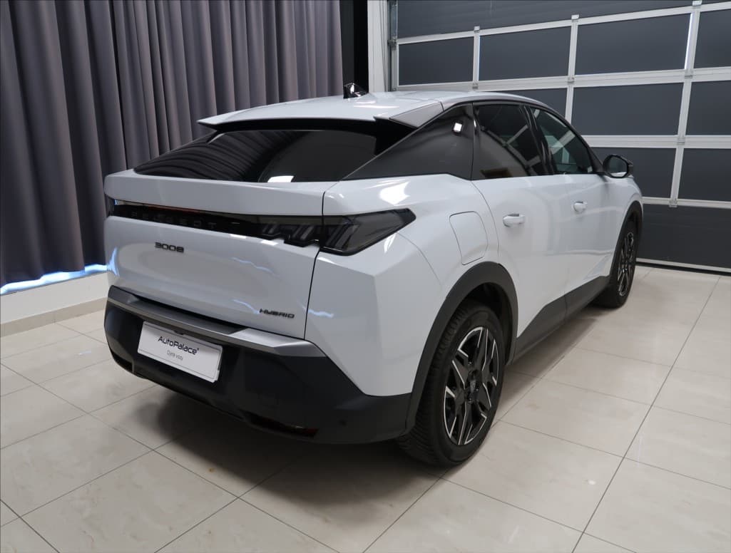 2025 Peugeot 3008 - 5