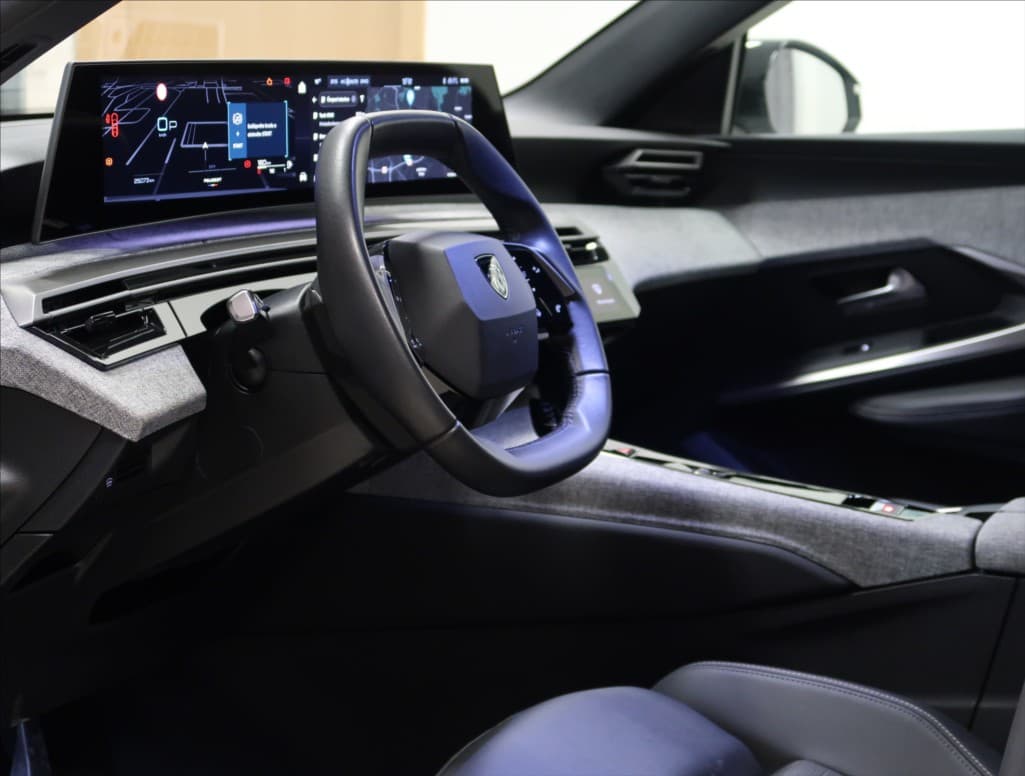 2025 Peugeot 3008 - 9