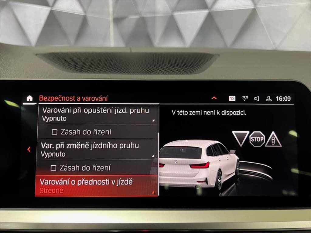 2020 BMW 3-Series - 18