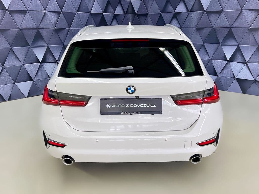 2020 BMW 3-Series - 6