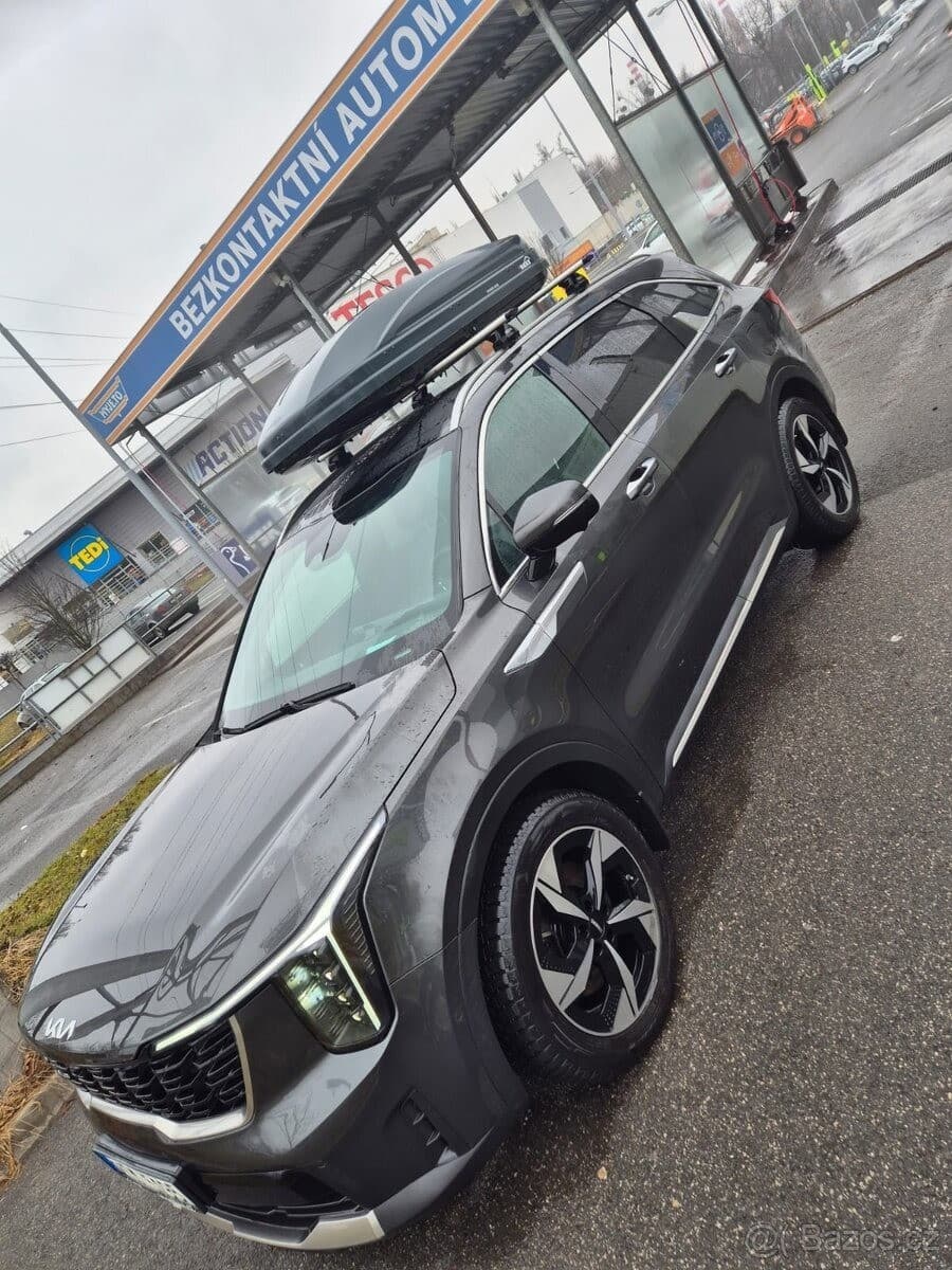 Kia Sorento - 2