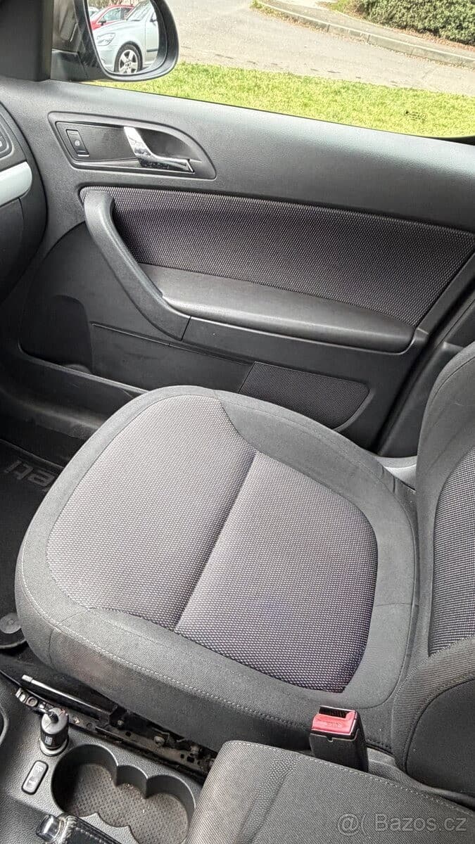 2010 Škoda Yeti - 13