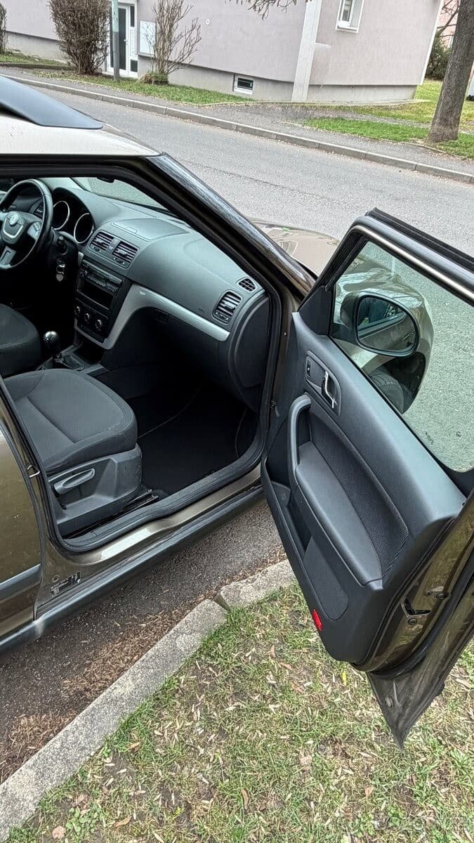 2010 Škoda Yeti - 19