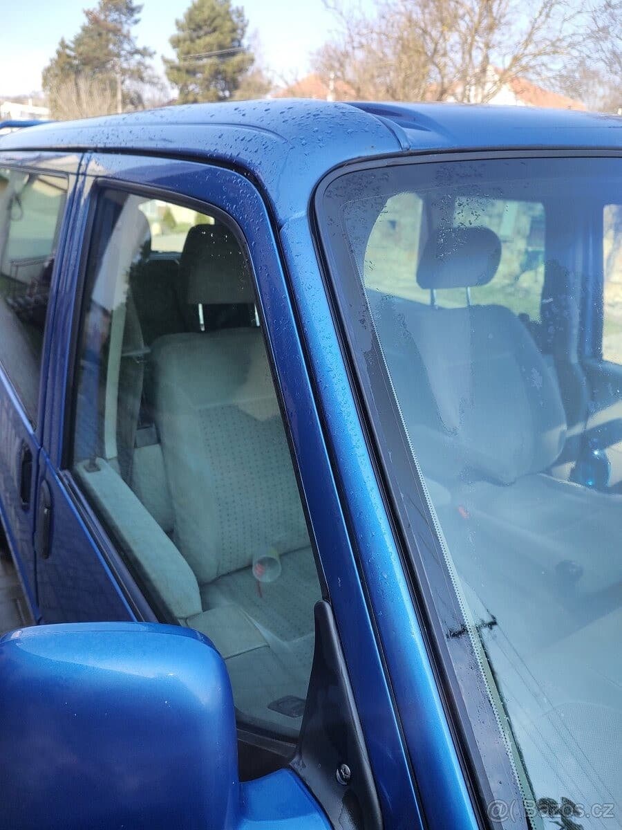 Volkswagen Multivan - 8