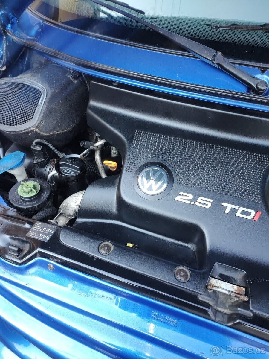 2010 Volkswagen Tiguan - 13