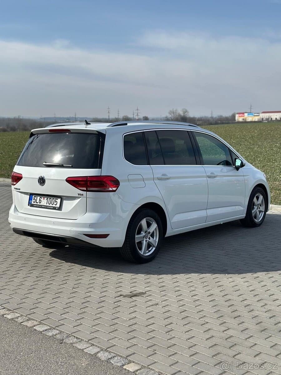 2017 Volkswagen Touran - 6