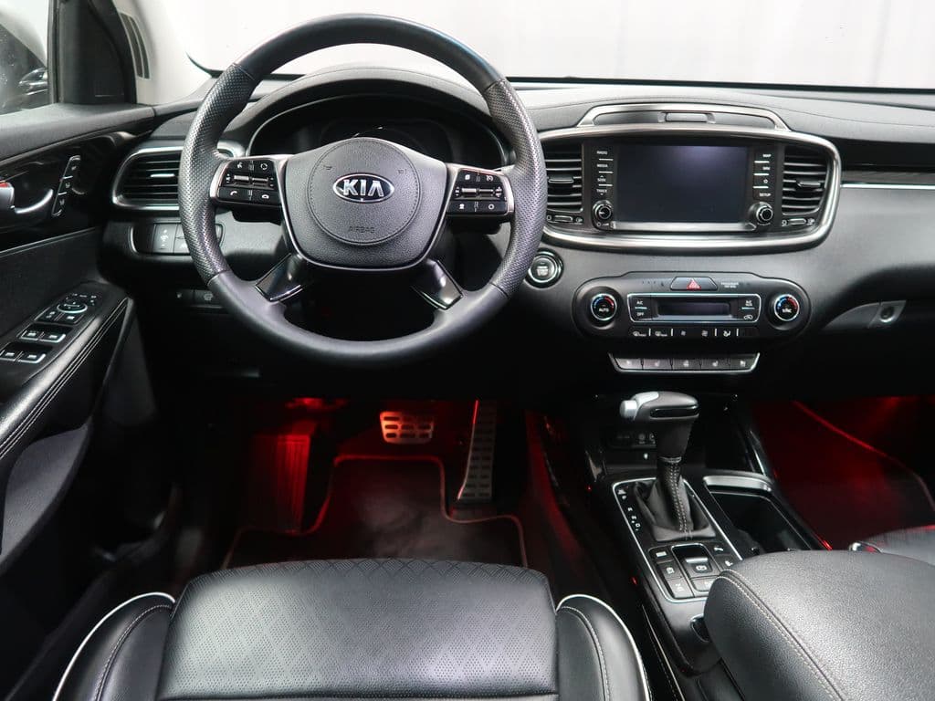 2019 Kia Sorento - 17