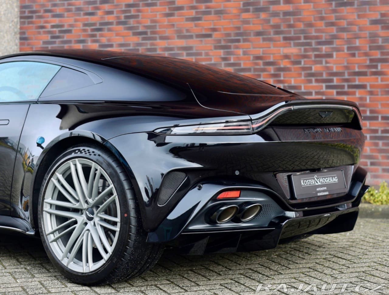 2025 Aston Martin V8 Vantage - 18