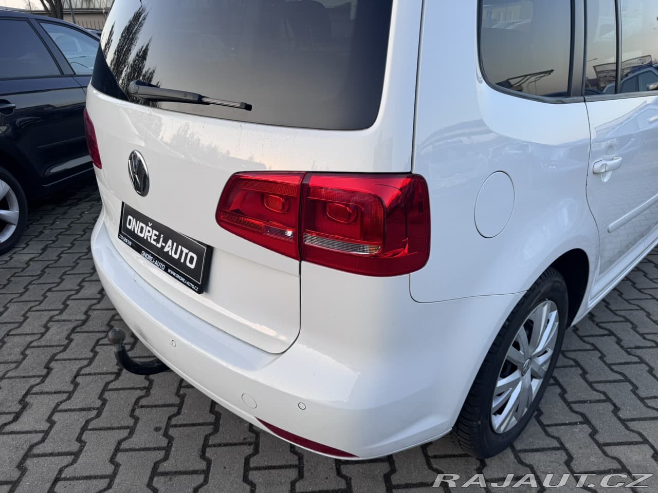 2012 Volkswagen Touran - 11