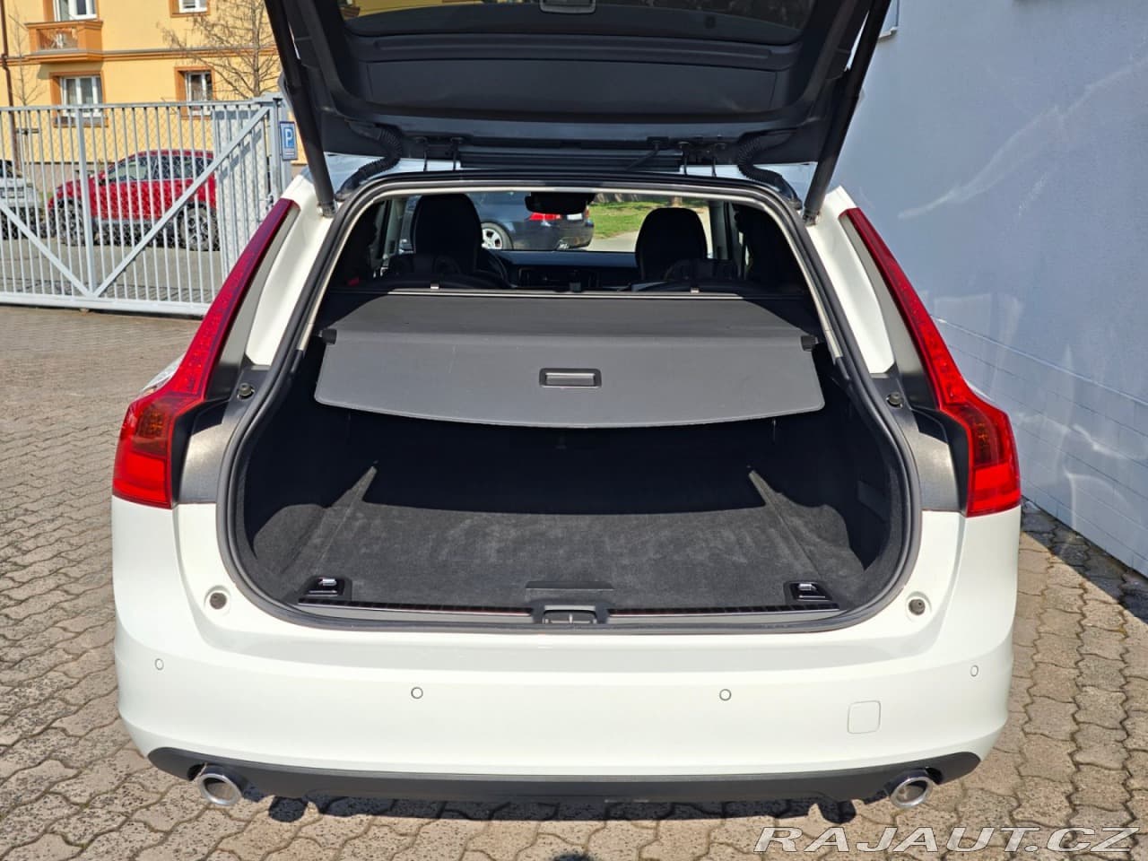 2019 Volvo V90 - 6