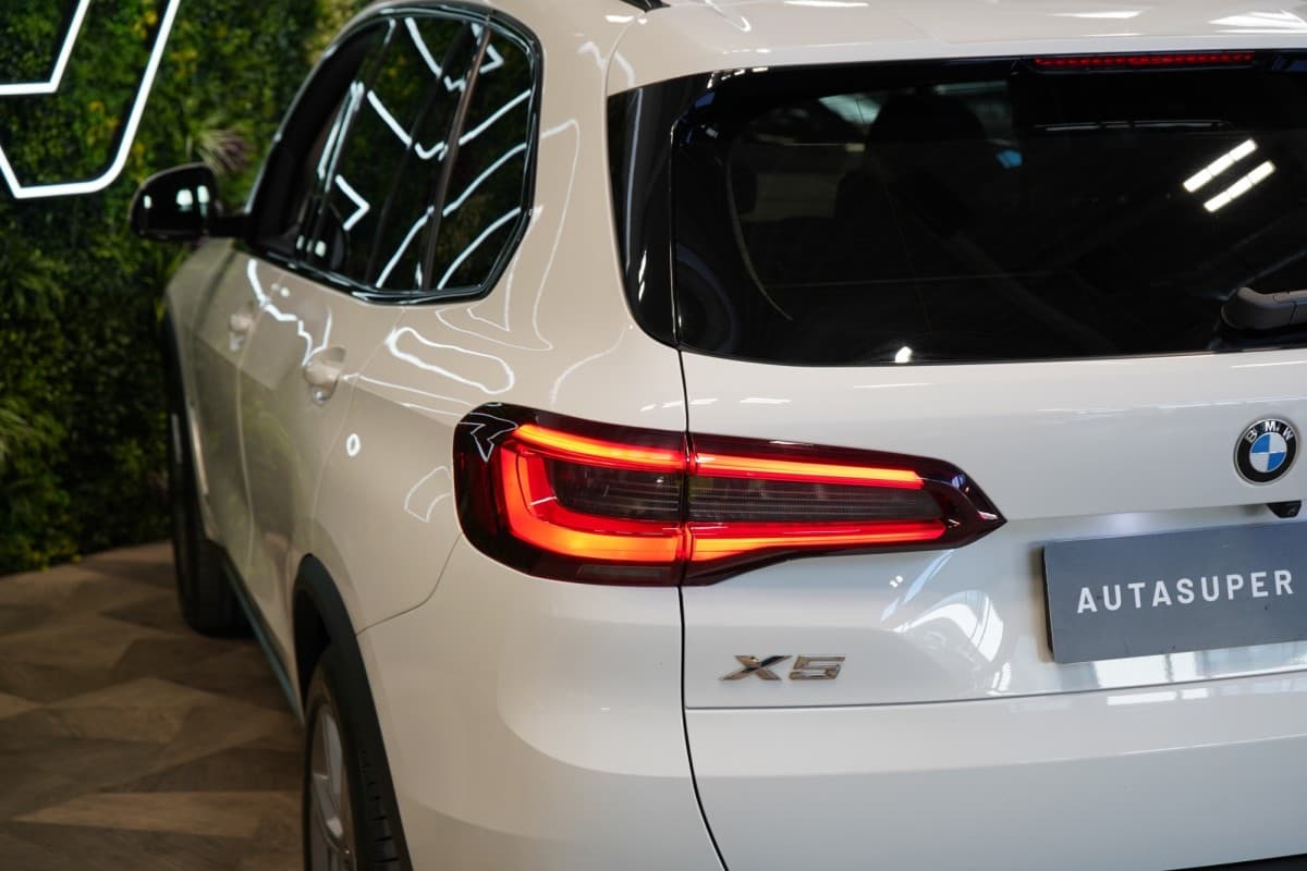 2022 BMW X5 - 8