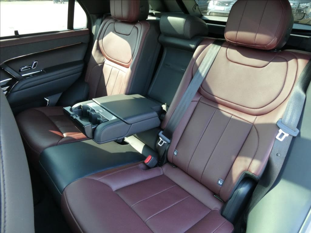 2023 Land Rover Range Rover Sport - 19