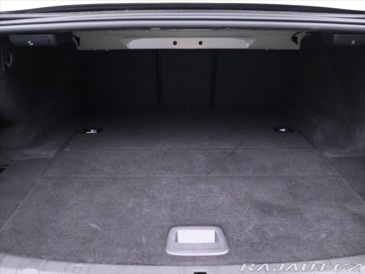 2022 BMW 5-Series - 10