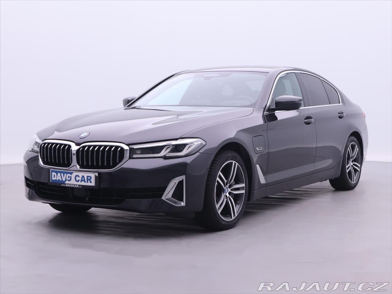 2022 BMW 5-Series - 3