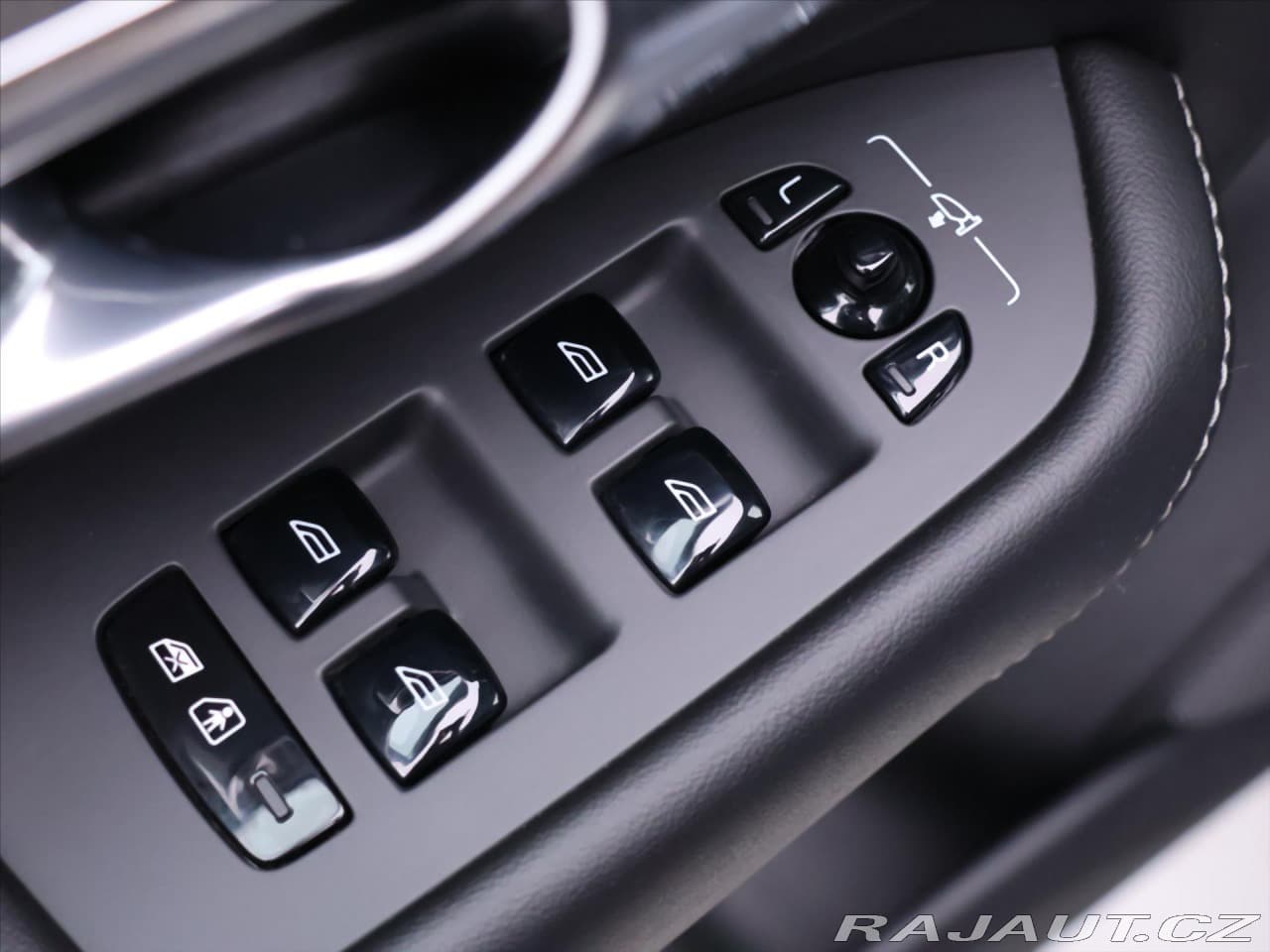 2022 Volvo Xc90 - 18