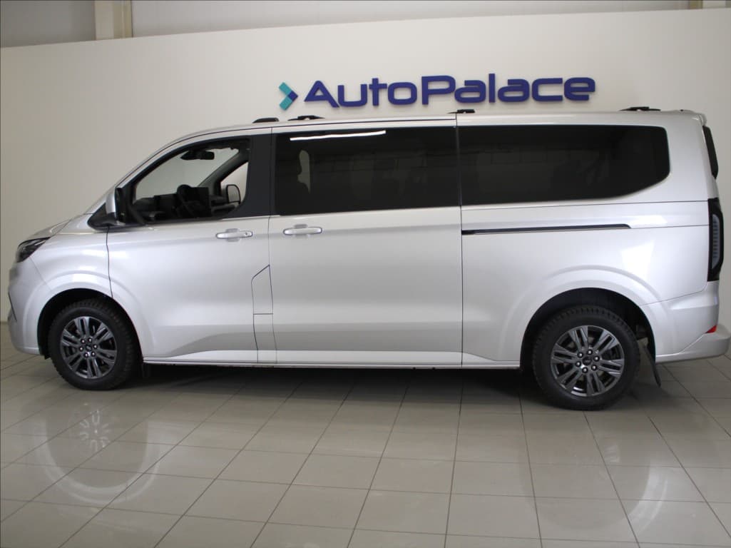 2024 Ford Tourneo - 5