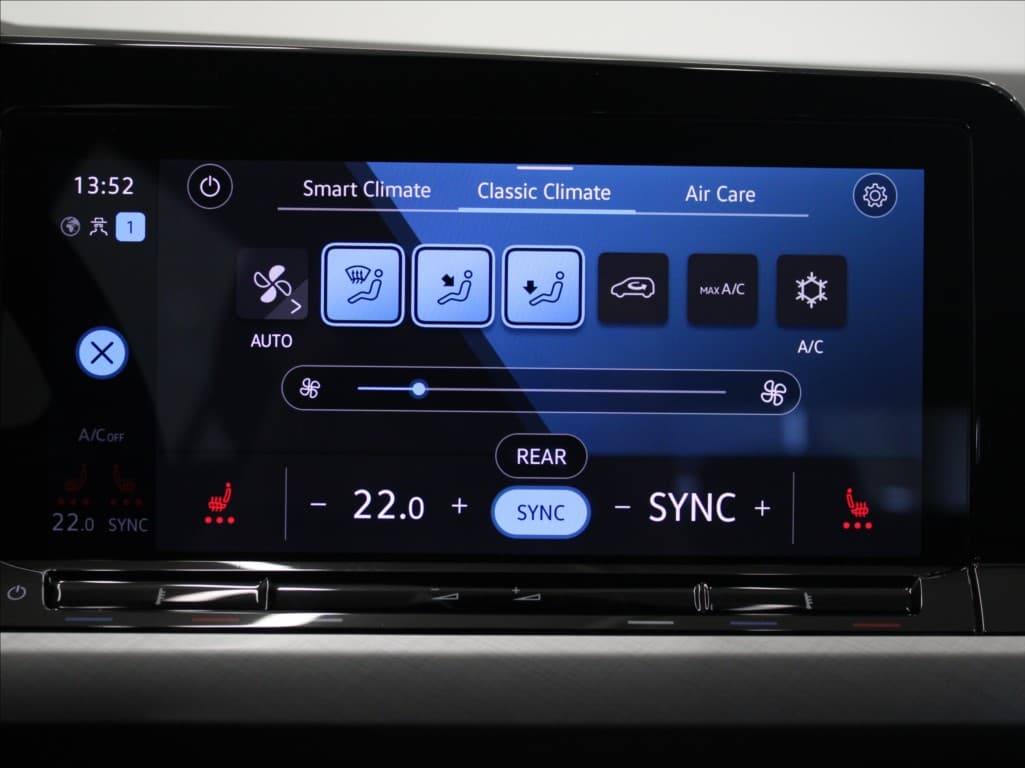 2023 Volkswagen Golf - 11