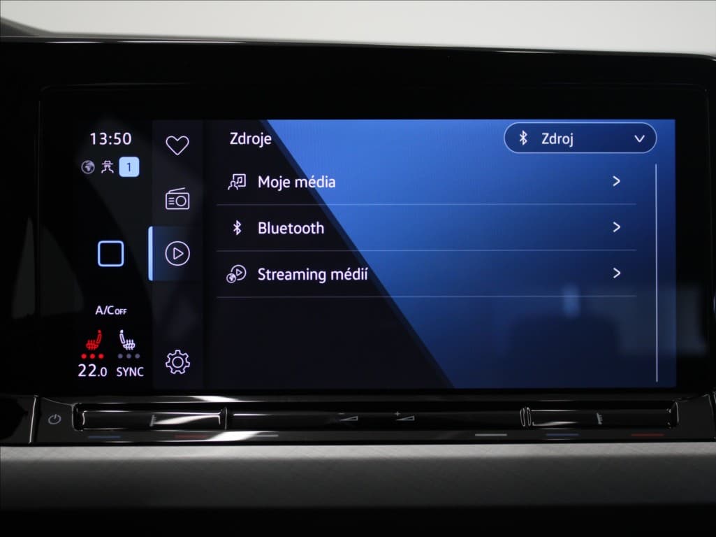 2023 Volkswagen Golf - 12