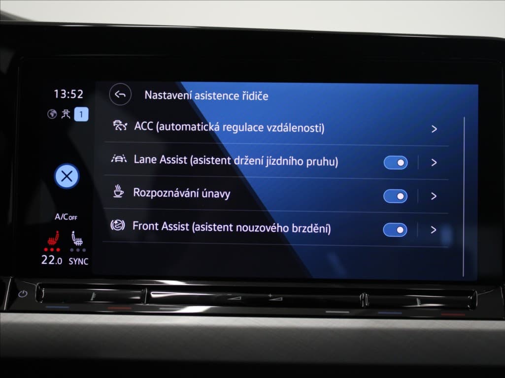 2023 Volkswagen Golf - 16