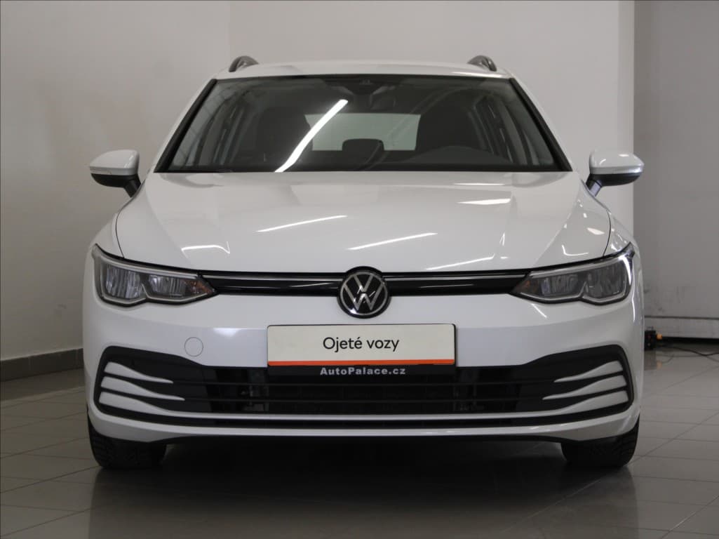 2023 Volkswagen Golf - 2