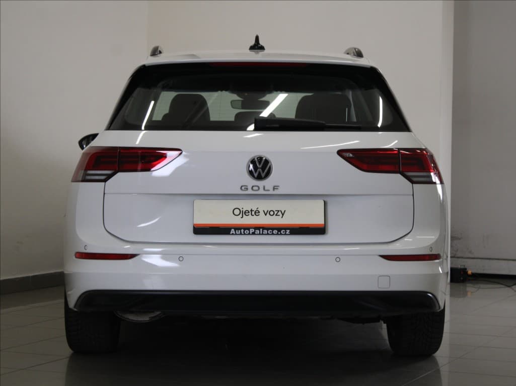 2023 Volkswagen Golf - 4