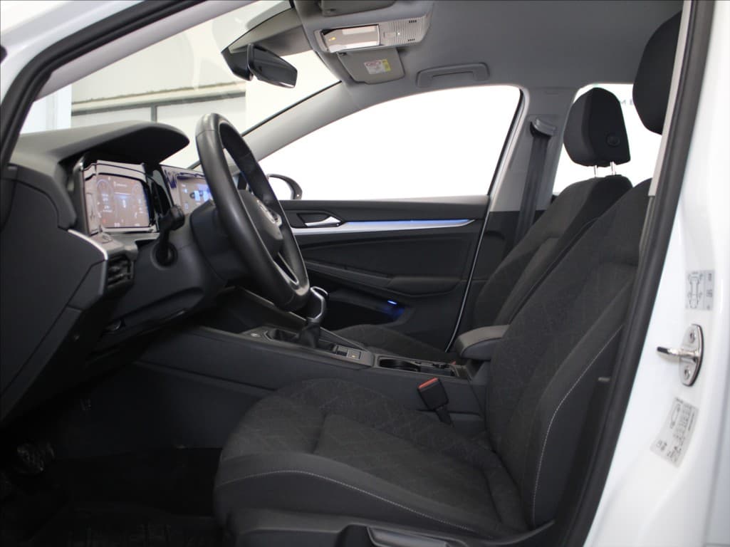 2023 Volkswagen Golf - 6