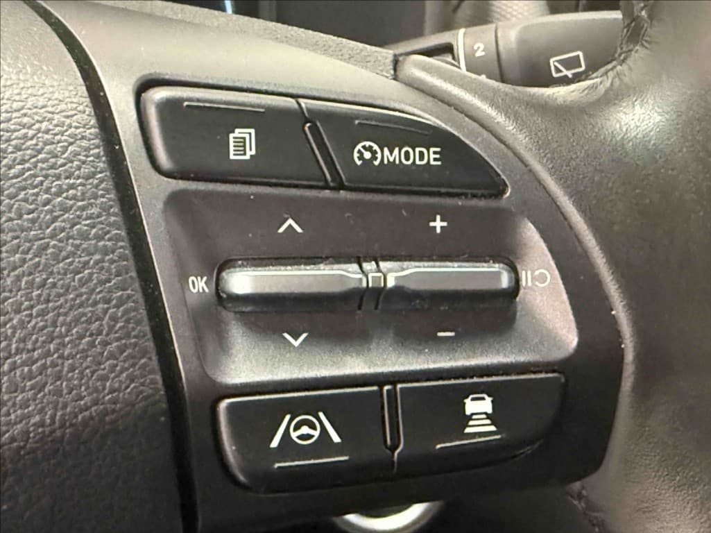 2023 Hyundai Kona - 17